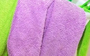 Colorful microfiber cleaning cloths